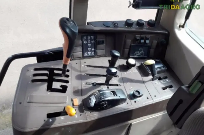Трактор john deere 6210 (2001)- фото № 5