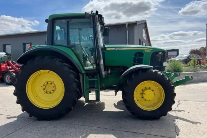 Трактор John Deere 6830- фото № 2