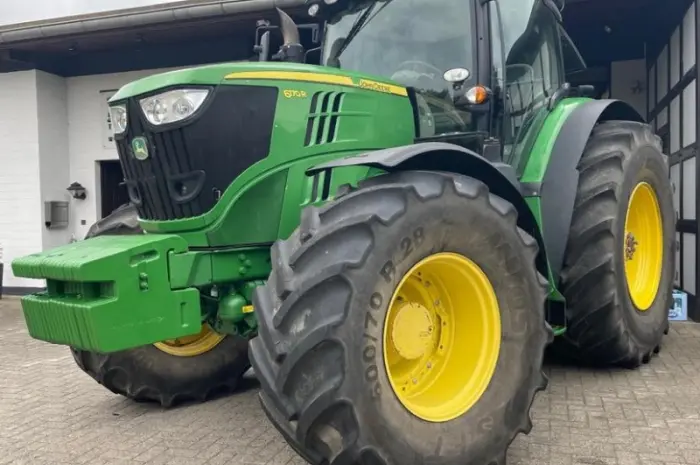 Трактор John Deere 6170R (2013)- фото № 4