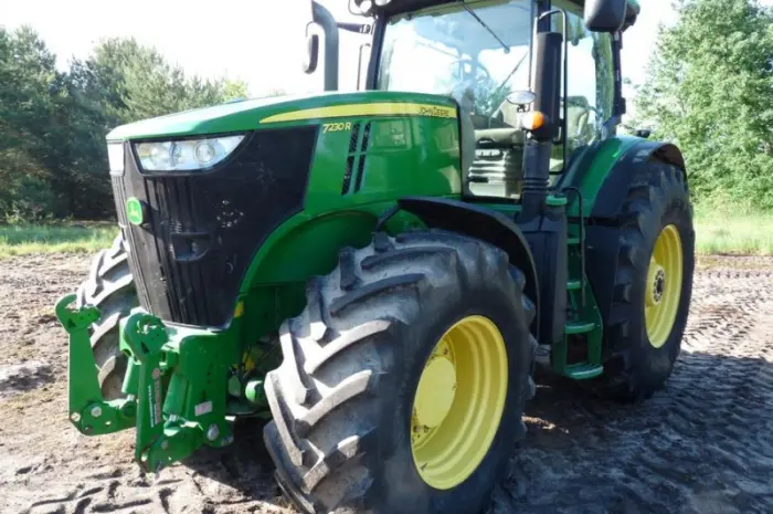 Трактор б/у John Deere 7230R- фото № 6