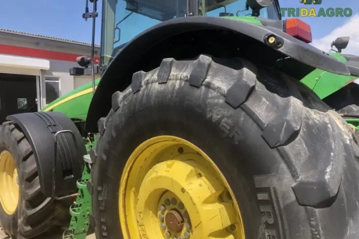 Трактор john deere 8230- фото № 5