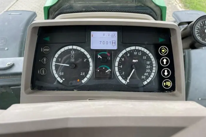 Трактор John Deere 6170M- фото № 1