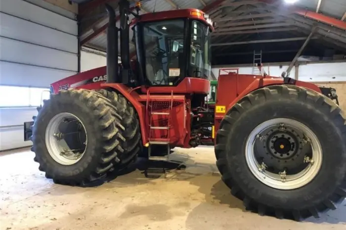 Трактор Case IH Steiger 385- фото № 4