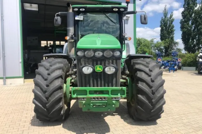 Трактор John Deere 8345R- фото № 1