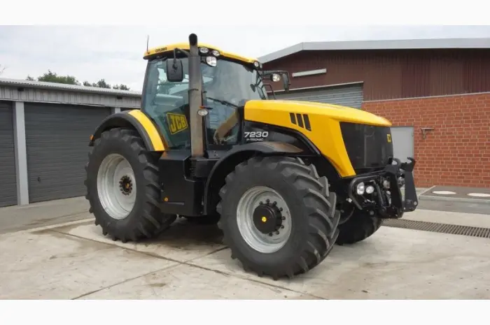 Трактор JCB Fastrac 7230 P-TRONIC- фото № 2