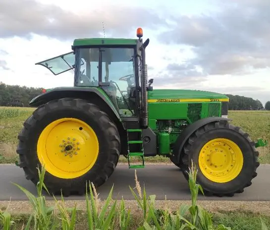 Трактор John Deere 7810- фото № 10