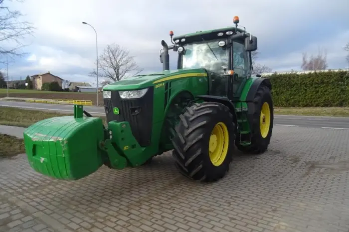 Трактор бу John Deere 8335R- фото № 2