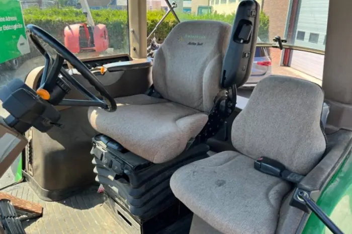 Трактор John Deere 7720- фото № 4