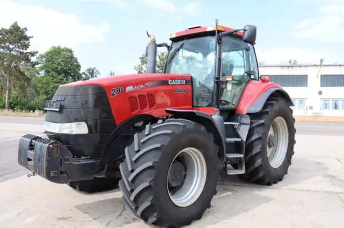 Трактор Case IH MAGNUM 280 (2012)- фото № 2