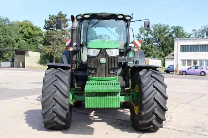 Трактор John Deere 6170R- фото № 2