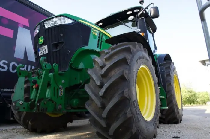 Трактор John Deere 7280 R- фото № 3