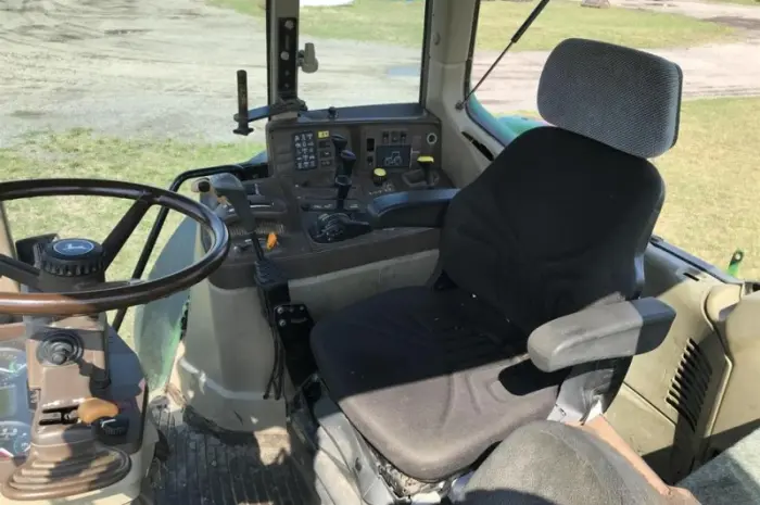 Трактор John Deere 6920- фото № 4
