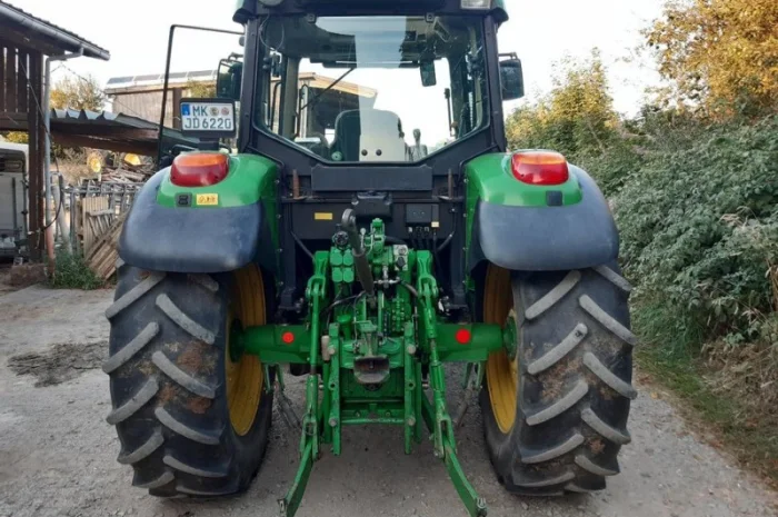 Трактор John Deere 6220 SE- фото № 5