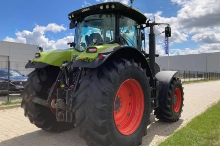 Трактор Claas Axion 850 Cmatic- фото № 4