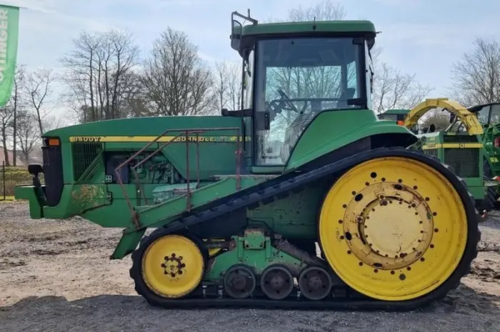 Трактор John Deere 8400T- фото № 7