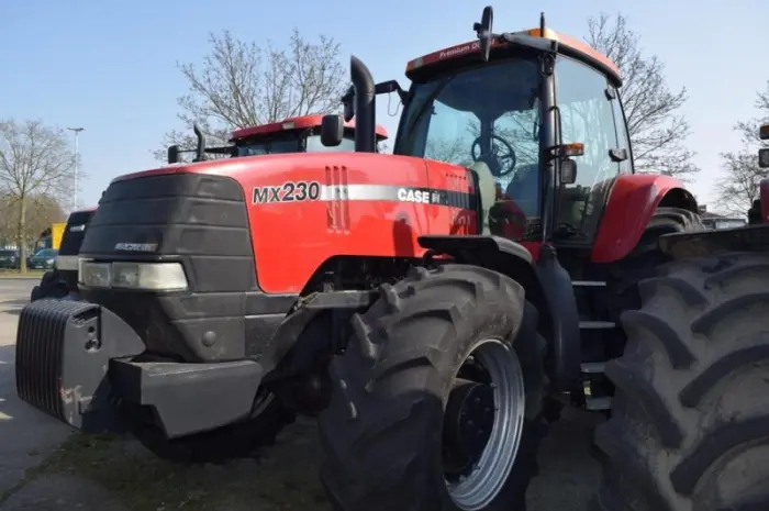 Трактор колісний Case IH MX 230 Magnum- фото № 2