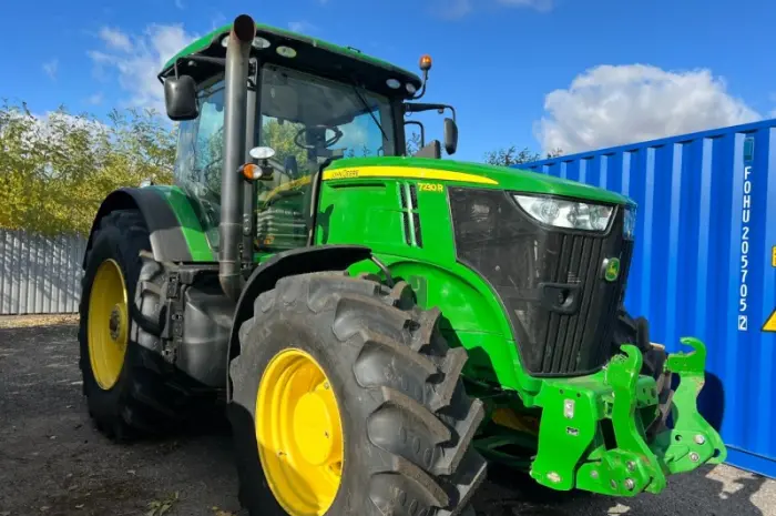 Трактор колісний John Deere 7230R- фото № 2