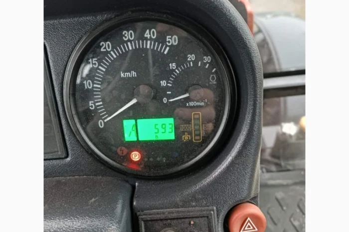 Трактор МТЗ 1523- фото № 5