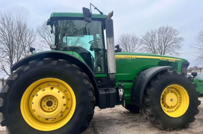 Трактор колісний John Deere 8520- фото № 2