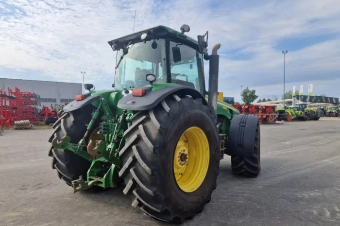 Трактор John Deere 8430 (2007)- фото № 6