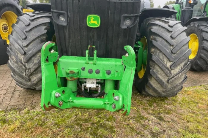 Трактор John Deere 8335R (2011) - PowerShift- фото № 18