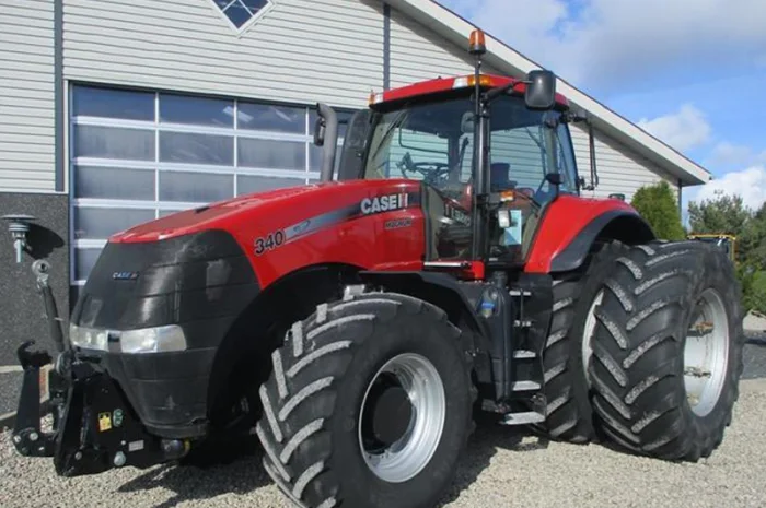 Трактор Case IH Magnum 340 (2012)- фото № 6