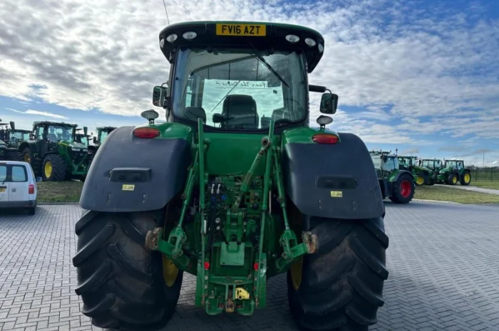 Трактор John Deere 7310R (2016)- фото № 3