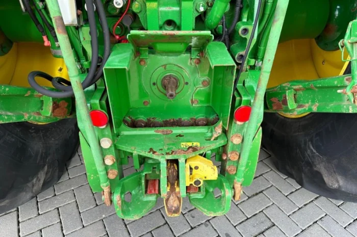 Трактор John Deere 7310R (2016)- фото № 5