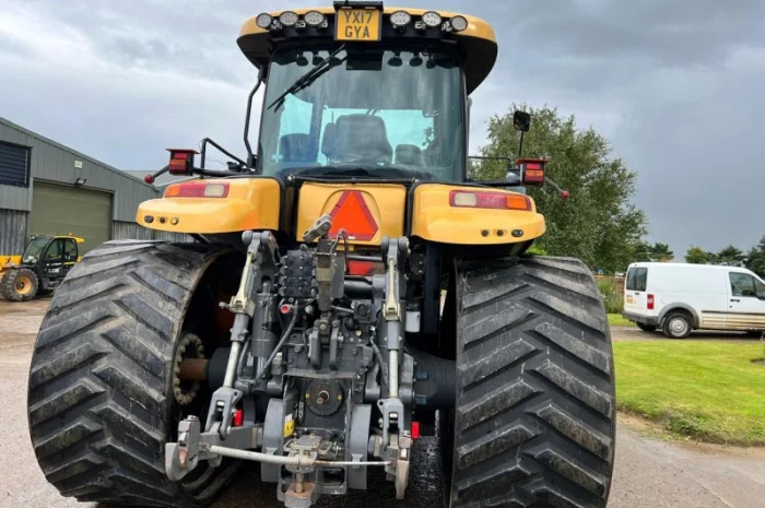 Трактор гусеничний Challenger MT 755E (2016)- фото № 17