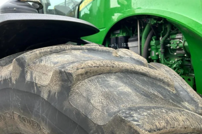 Трактор John Deere 8335R 2012р- фото № 2