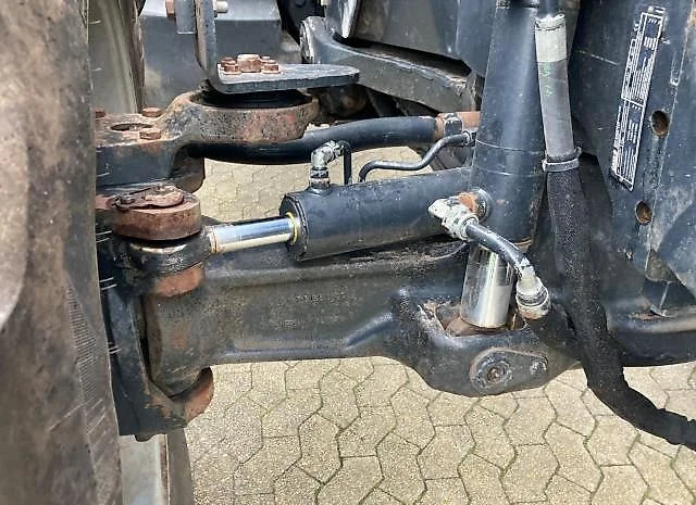 Трактор Case IH MAGNUM 340 (2017)- фото № 10