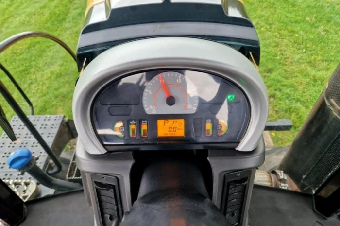 Трактор гусеничний Challenger MT 755 E- фото № 6