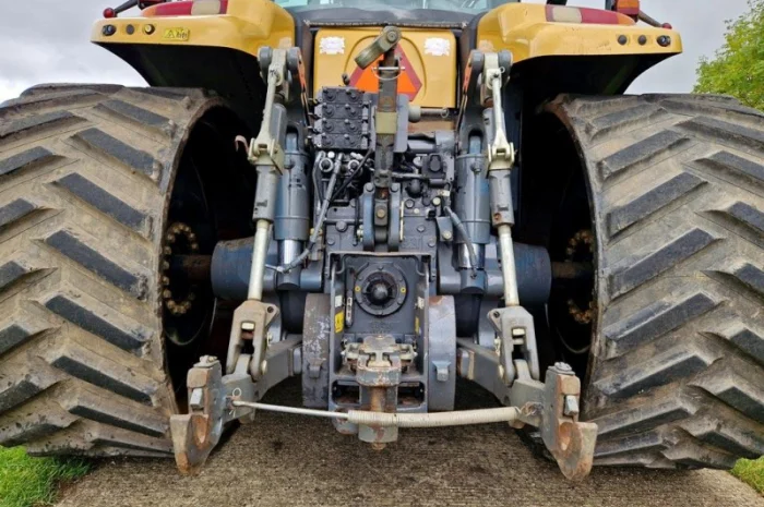 Трактор гусеничний Challenger MT 755 E- фото № 15