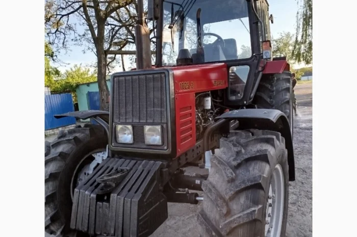Трактор МТЗ 1025.2 Export- фото № 13