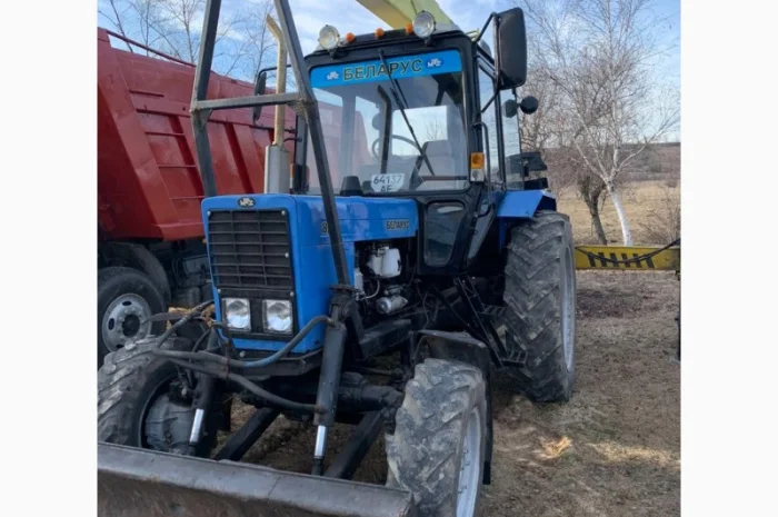 Продам трактор МТЗ пату 82.1 кран люлька 2010 год- фото № 1