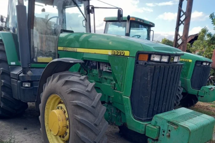 Продам трактор Джон Дір 8400- фото № 1