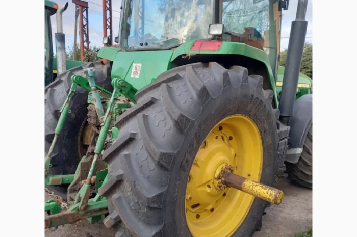 Продам трактор Джон Дір 8400- фото № 3