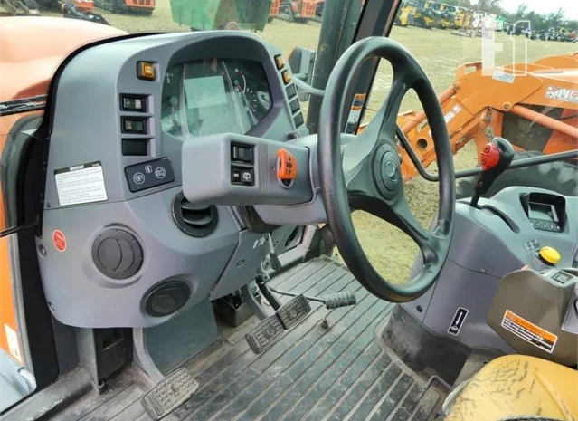 Продам трактор Kubota M6-111- фото № 4