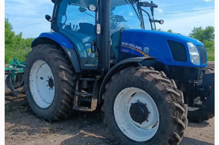 Трактор колісний New Holland Т6020- фото № 1