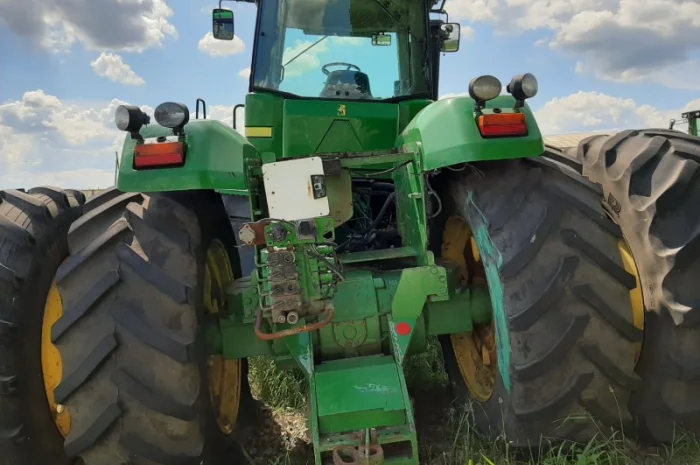 Трактор John Deere 9520- фото № 4