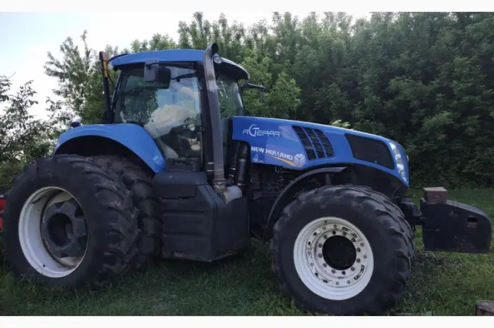 Трактор колісний New Holland T8.390 2011 рік- фото № 1