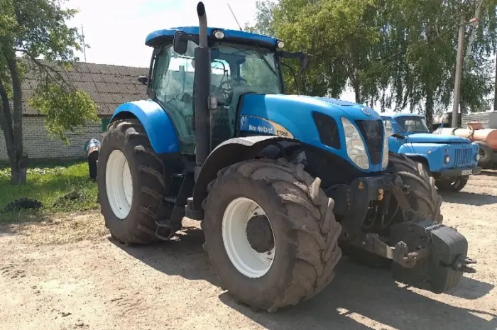 Трактор New Holland Т7060- фото № 2