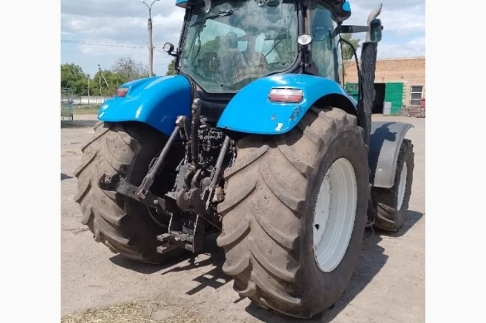 Трактор New Holland Т7060- фото № 3