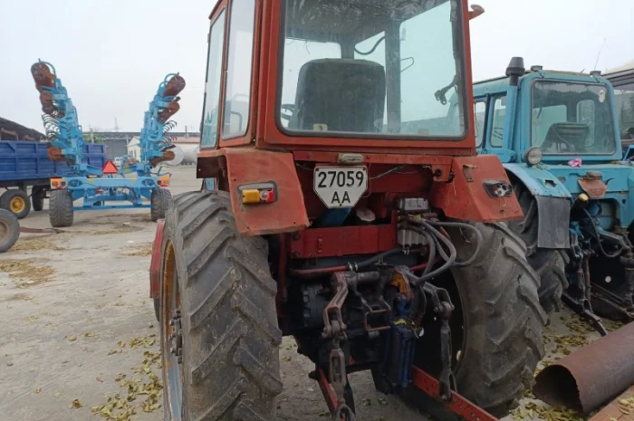 Трактор ЮМЗ 6 (бр1)- фото № 3