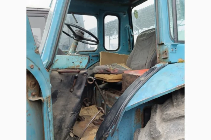 Трактор (сільхозтехніка) МТЗ 80- фото № 10