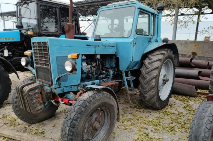 Трактор (сільхозтехніка) МТЗ 80- фото № 9