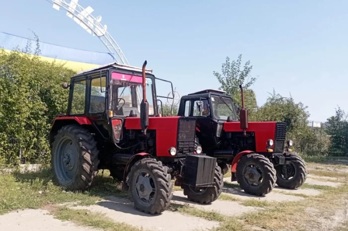 Трактор МТЗ - 82- фото № 4
