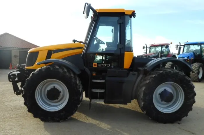 Трактор JCB 2170 4WS- фото № 3