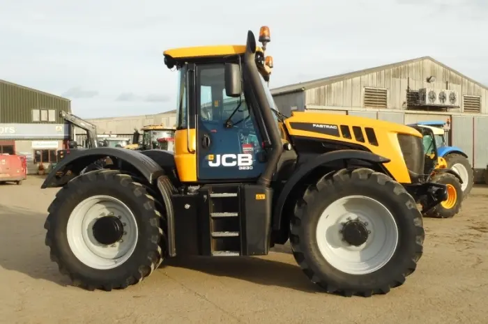 Трактор JCB 3230- фото № 6