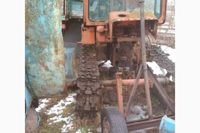 Пр. трактор Т-70 по запчастях, с гусеницей- фото № 9